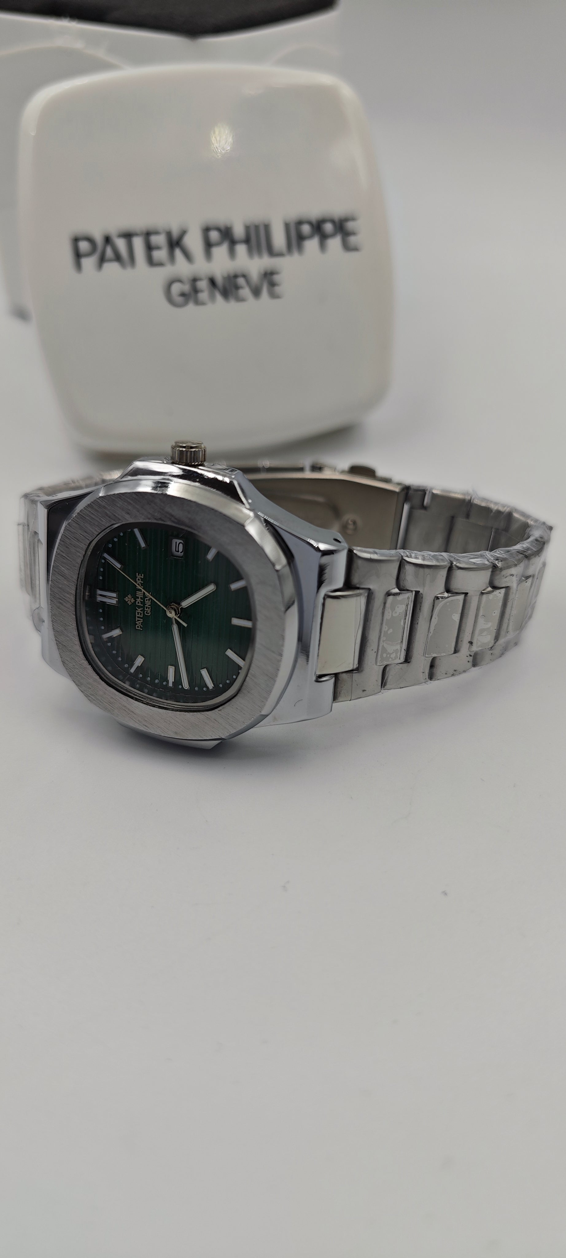 Patek Philippe Nautilus (Eşref) Logolu Clips