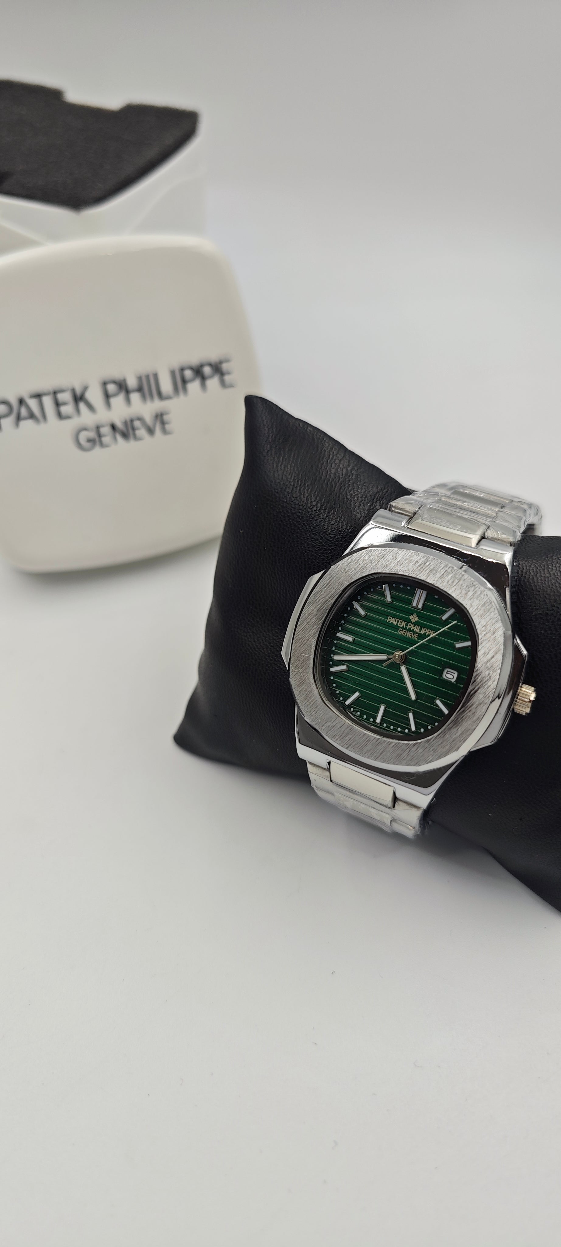 Patek Philippe Nautilus (Eşref) Logolu Clips
