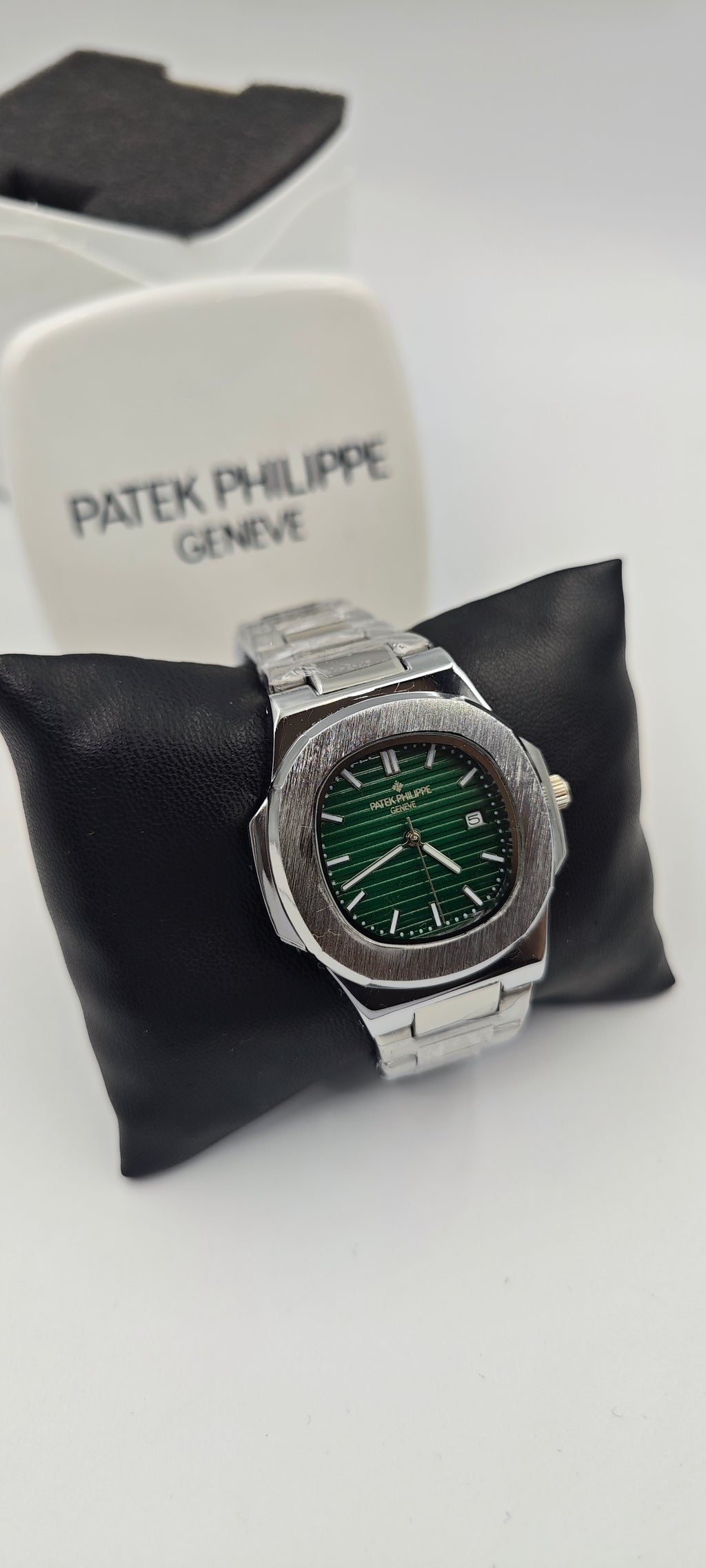 Patek Philippe Nautilus (Eşref) Logolu Clips