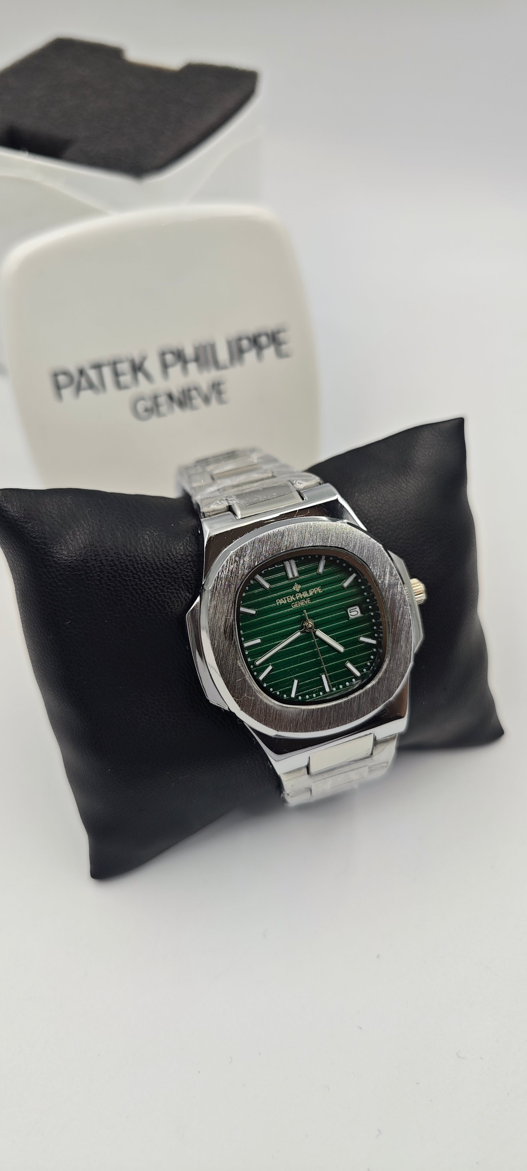 Patek Philippe Nautilus (Eşref) Logolu Clips