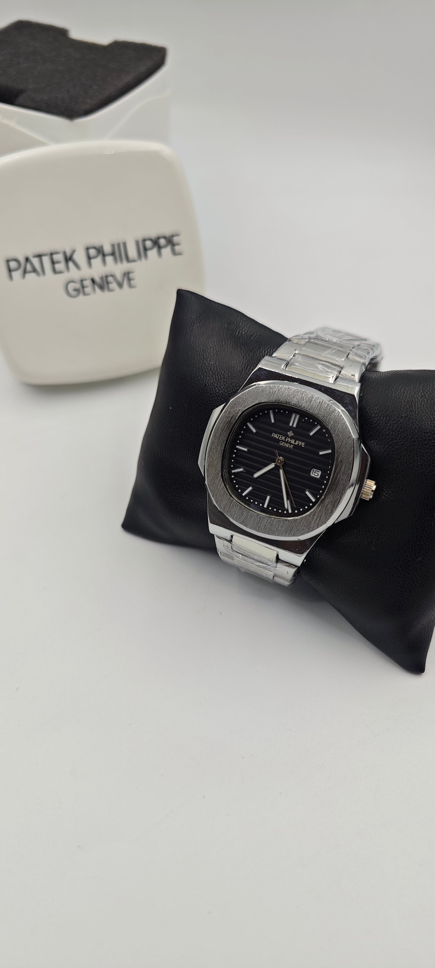 Patek Philippe Nautilus (Eşref) Logolu Clips