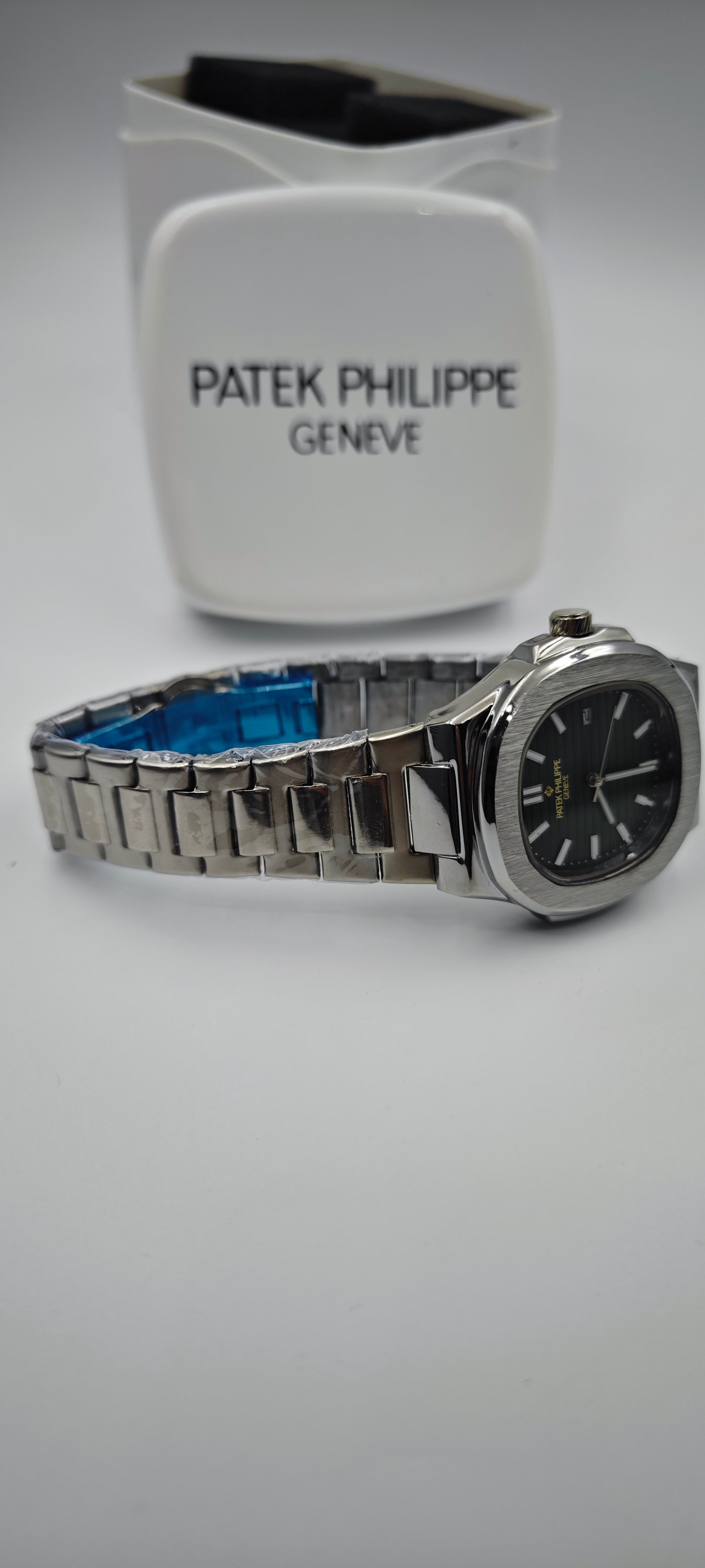 Patek Philippe Nautilus (Eşref)